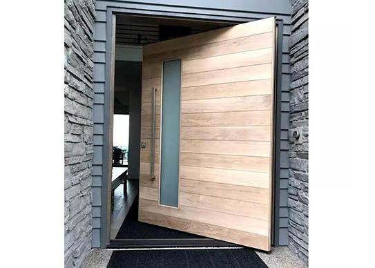 Opciones de personalización para puertas principales del hotel